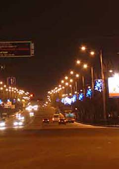 Ілюмінаційні конструкції на електроопори, проспект&nbsp;Возз'єднання, м.Київ
