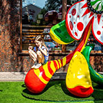 «Солодка квітка» - 3D фігура у фотозоні біля магазину ROSHEN, Івано-Франківськ 2025 «Солодка квітка» - 3D фігура у фотозоні біля магазину ROSHEN, Івано-Франківськ 2025